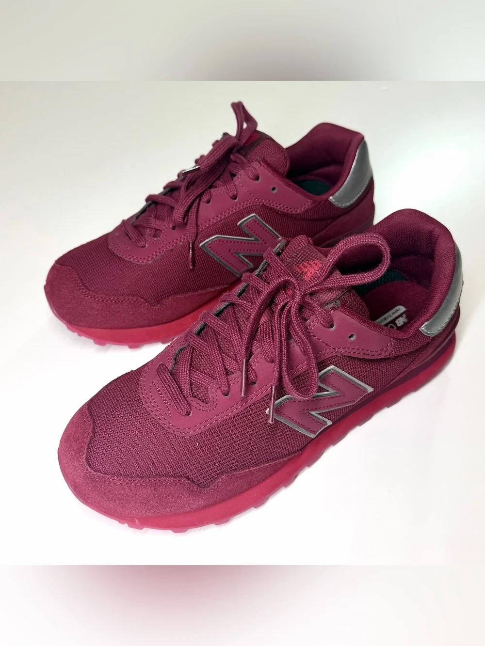 New Balance Men’s 515 Burgundy/Maroon Retro Runner Sneakers Size- 9
